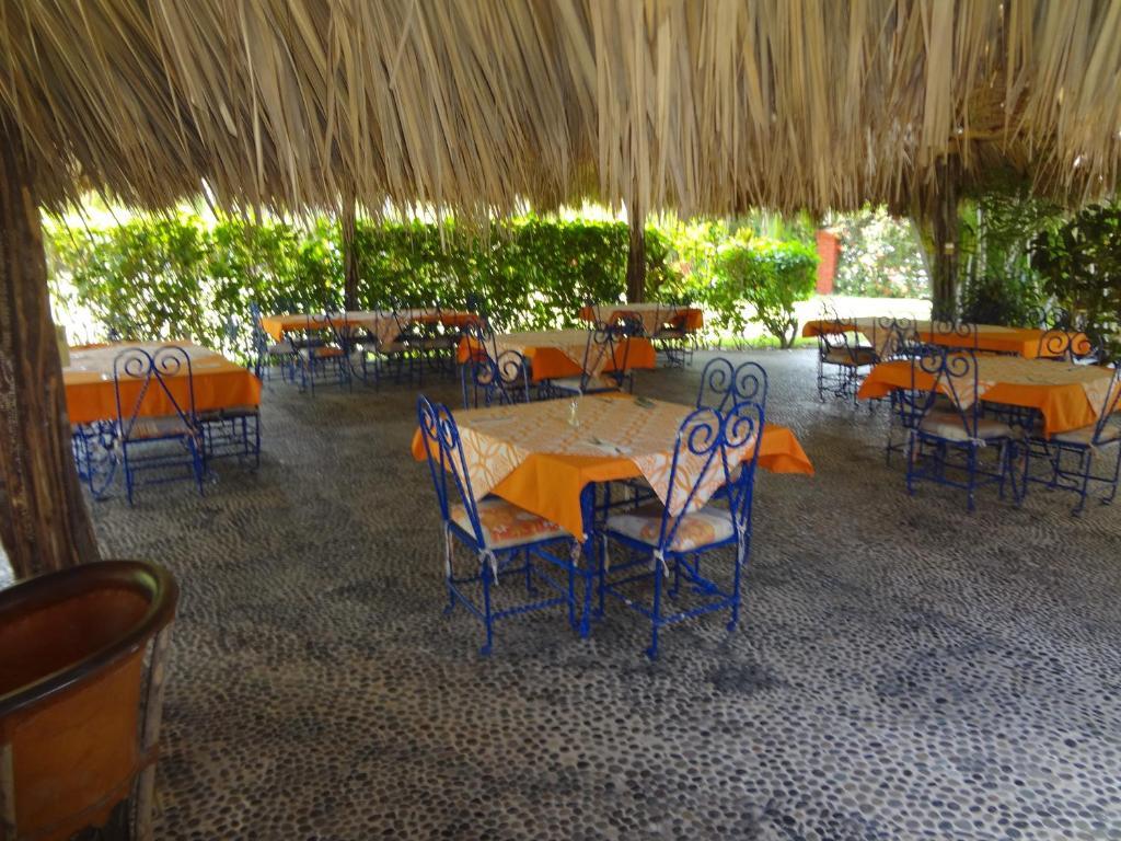 Hotel Puerta Del Mar Ixtapa Exterior foto