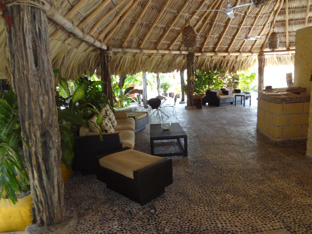 Hotel Puerta Del Mar Ixtapa Exterior foto