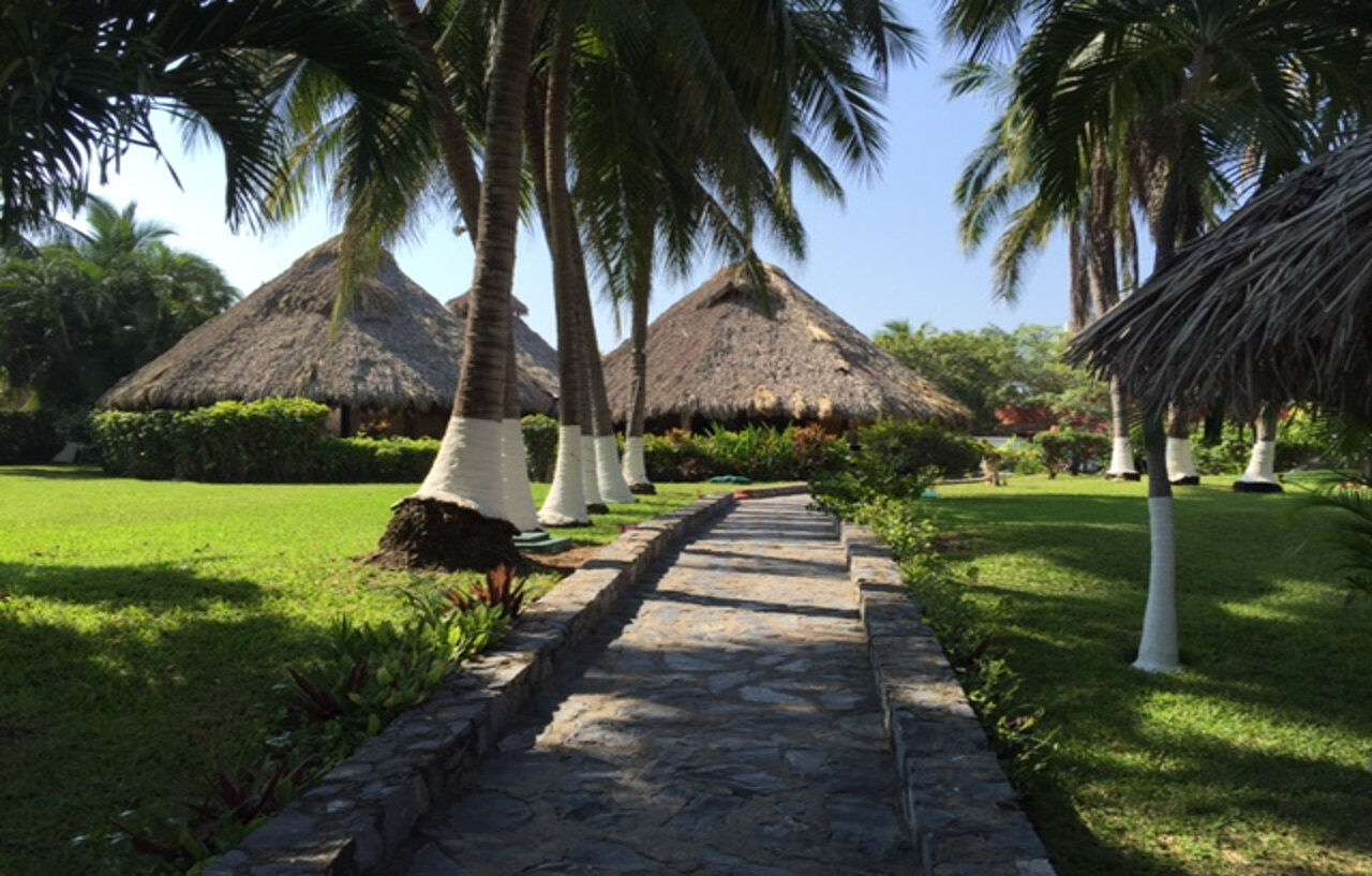 Hotel Puerta Del Mar Ixtapa Exterior foto